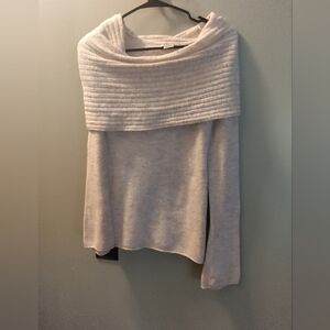 Pout Off-Shoulder Cream Sweater